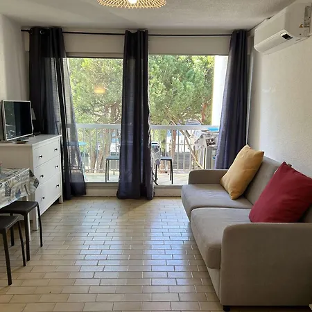 Proche Avec Terrasse - - Fr-1-250-297 * Le Grau-du-Roi